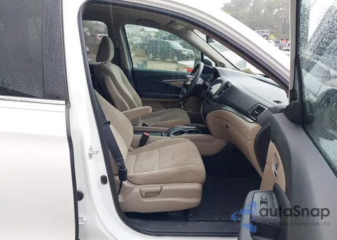 2021 Honda Pilot 2Wd Ex from USA, damaged, VIN 5FNYF5H35MB016697